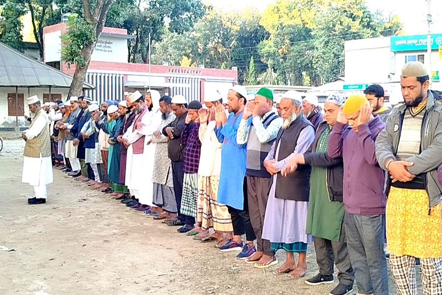 ফুলবাড়ীতে ওসমান হাদির গায়েবানা জানাজা