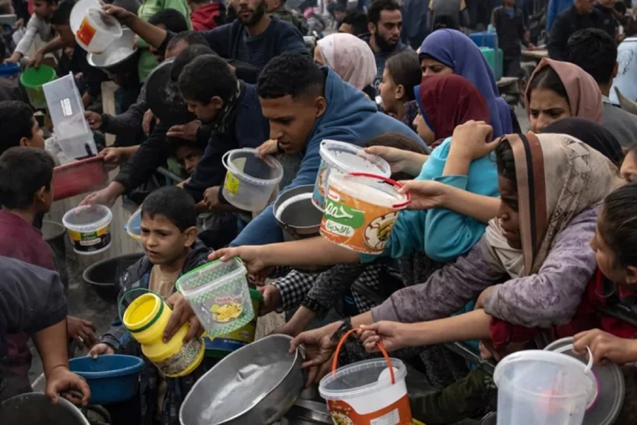 যুদ্ধবিরতিতেও গাজায় হামলা