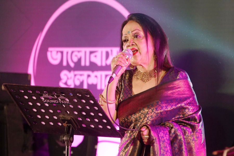 সাবিনা ইয়াসমিনের গানে জমজমাট সাংস্কৃতিক সন্ধ্যা