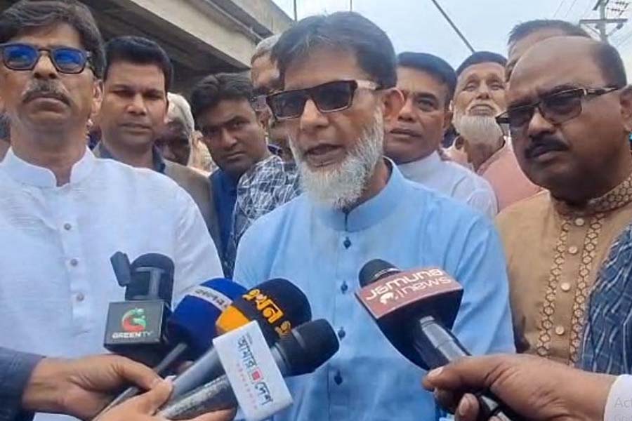 নিহত ১২ জনের পরিবার এক লাখ টাকা করে পাবে: রেল প্রতিমন্ত্রী