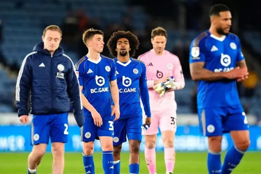 তৃতীয় স্তরে নেমে গেল হামজার ক্লাব