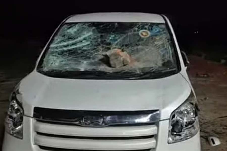 নেত্রকোণায় জামায়াতের এমপির ওপর হামলা, গাড়ি ভাঙচুর