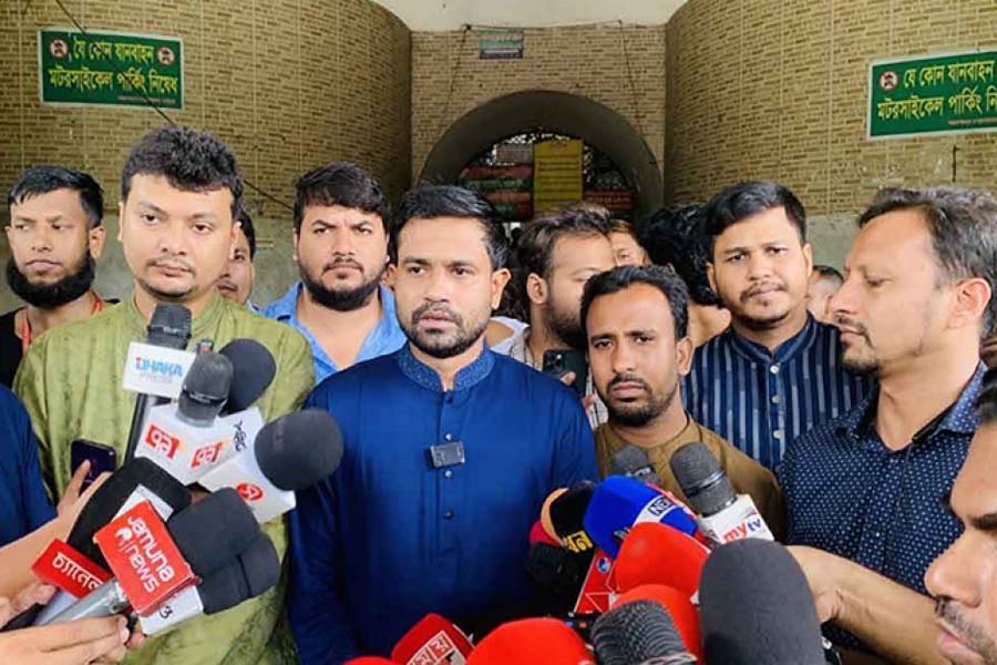 হামলাকারী চিহ্নিত হলেও পদক্ষেপ নেয়নি সরকার: হাসান আল মামুন