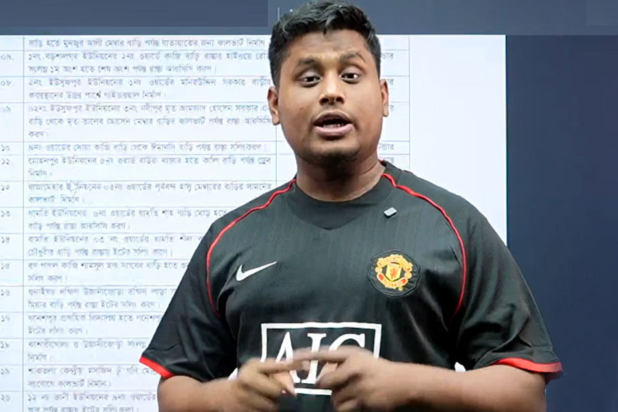 ১০ কোটি টাকার হিসাব দিলেন হাসনাত আবদুল্লাহ