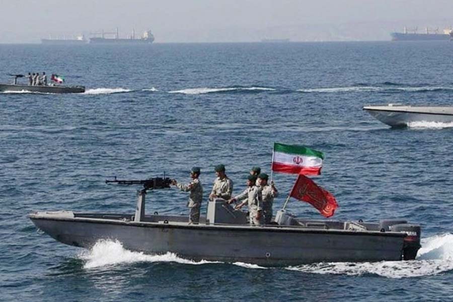 ‘হরমুজে বিনামূল্যে নিরাপত্তা নয়’—ইরান