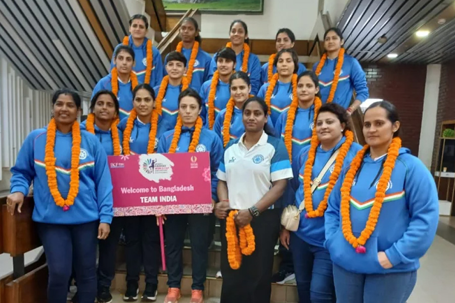 বিশ্বকাপে অংশ নিতে ঢাকায় ভারতীয় দল