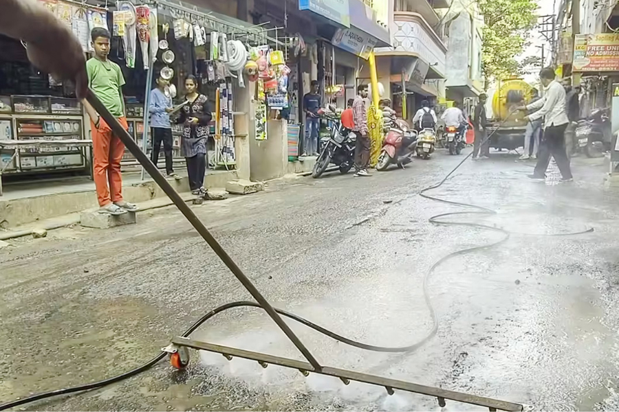 ভারতে দূষিত পানি ব্যবহারে ৯ জনের মৃত্যু