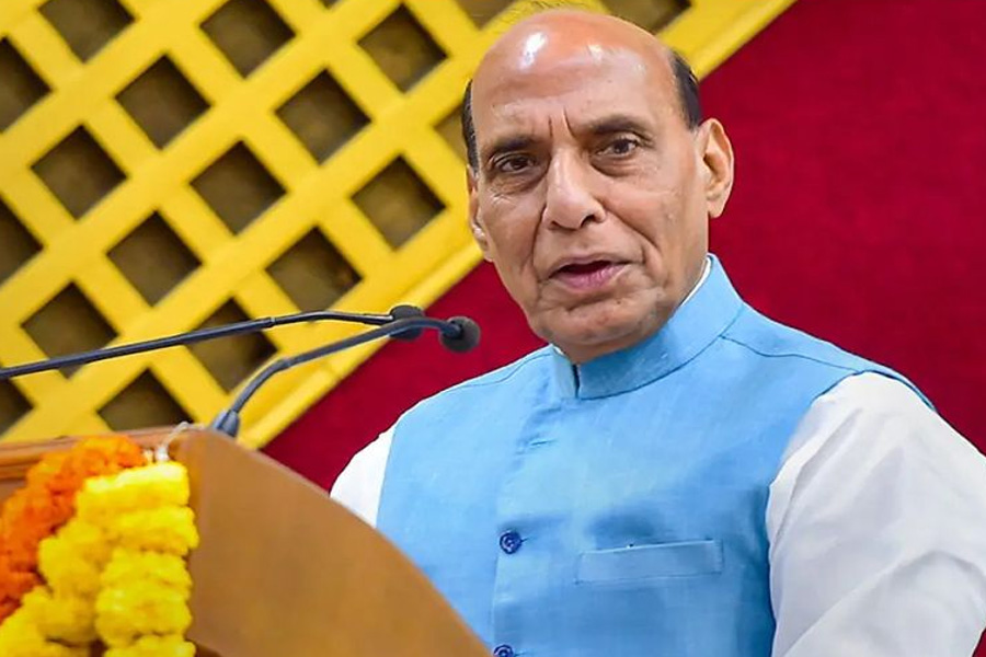 ইউনূসের শব্দ চয়ন নিয়ে সতর্ক থাকার আহ্বান ভারতের