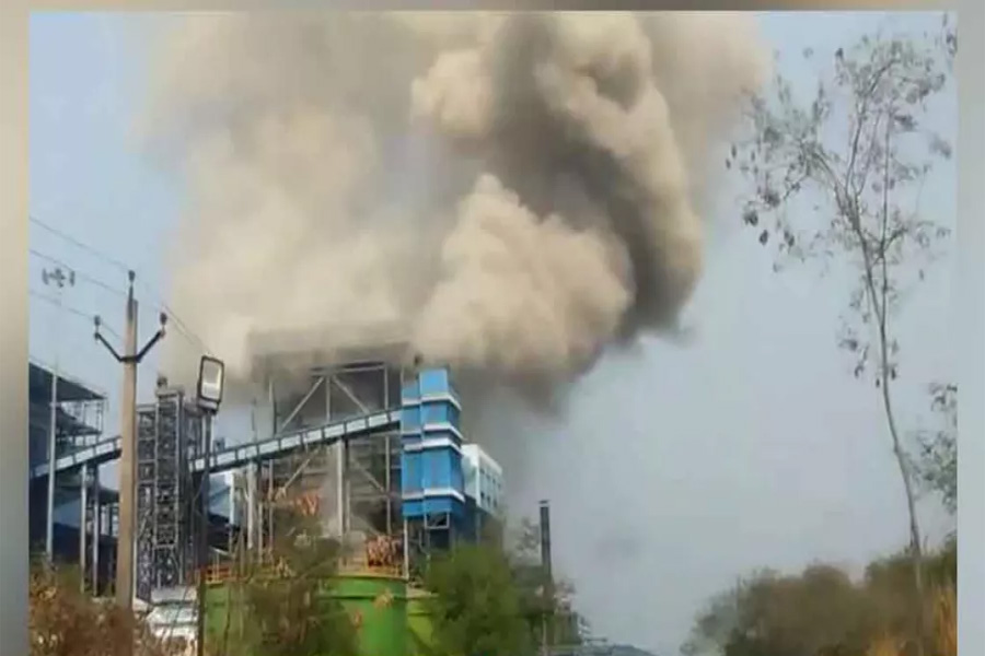 ভারতের ছত্তিশগড়ে বিদ্যুৎকেন্দ্রে বয়লার বিস্ফোরণ, নিহত ১৪