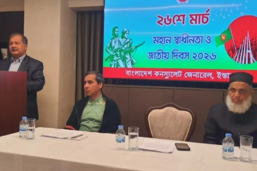 জনগণের বাইরে চিন্তা করলেই পতিত সরকারের মতো বিপর্যয় হবে