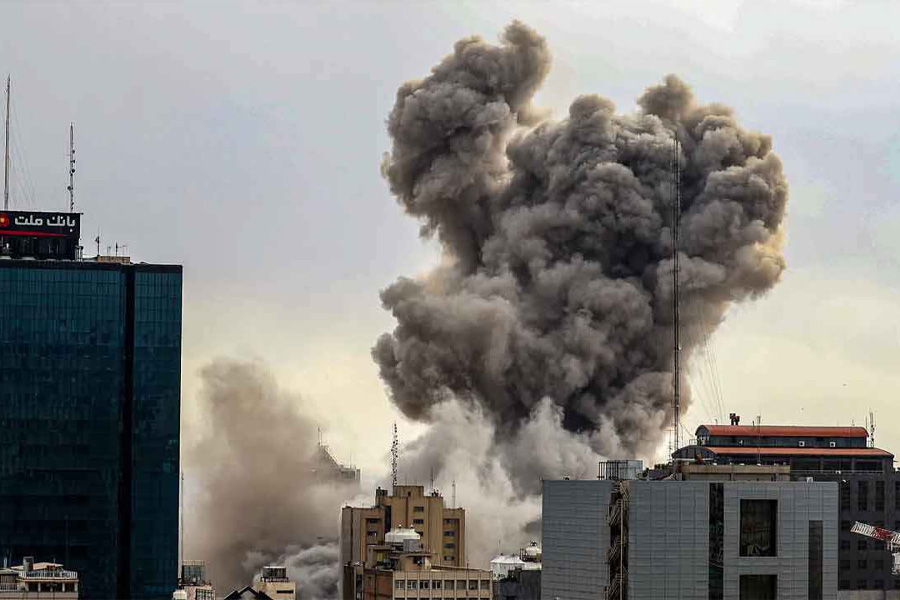 হামলা রুখতে নতুন রণকৌশল ইরানের