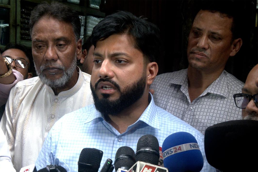 বাজার মনিটরিং জোরদার, সিন্ডিকেটের বিরুদ্ধে কঠোর বার্তা ইশরাকের