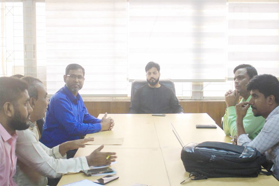 গ্যাস সংকট নিরসনে তিতাস কর্মকর্তাদের সঙ্গে ইশরাকের বৈঠক