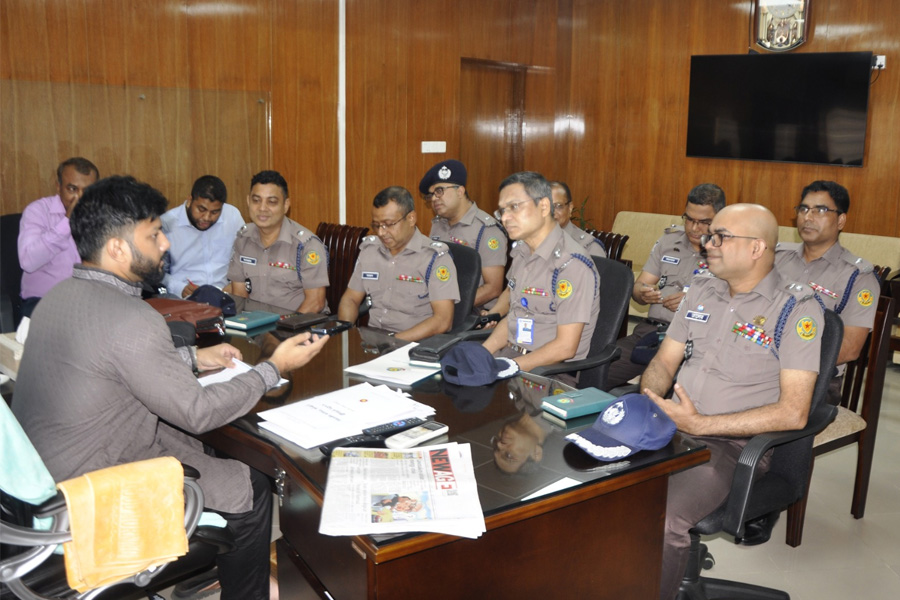 ঢাকা-৬ আসনে আইনশৃঙ্খলা উন্নয়নে সমন্বিত উদ্যোগে ওপর জোর