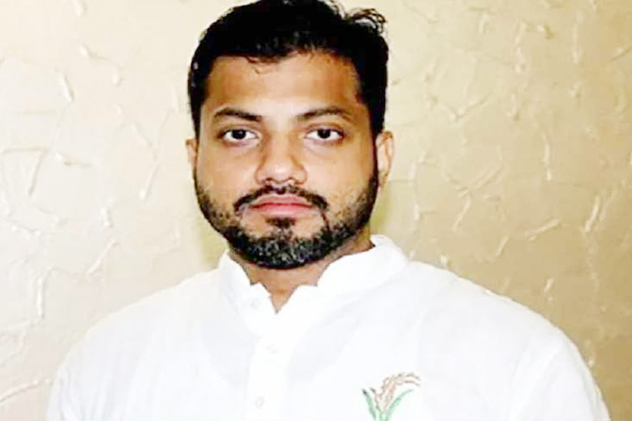 ইশরাক হোসেন পেলেন ‘ধানের শীষ’ প্রতীক