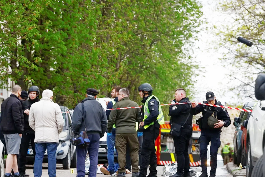 কিয়েভের দক্ষিণাঞ্চলে বন্দুকধারীর হামলায় নিহত ৬, আহত ১৫