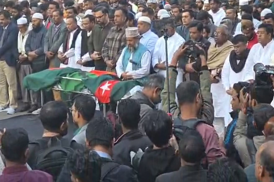হত্যাকারীকে ধরতে কার্যকর পদক্ষেপ নিন