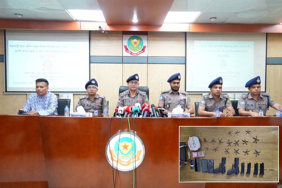 বিপুল অস্ত্রসহ শীর্ষ সন্ত্রাসী ‘অটো সজল’ ও তার তিন সহযোগী গ্রেপ্তার