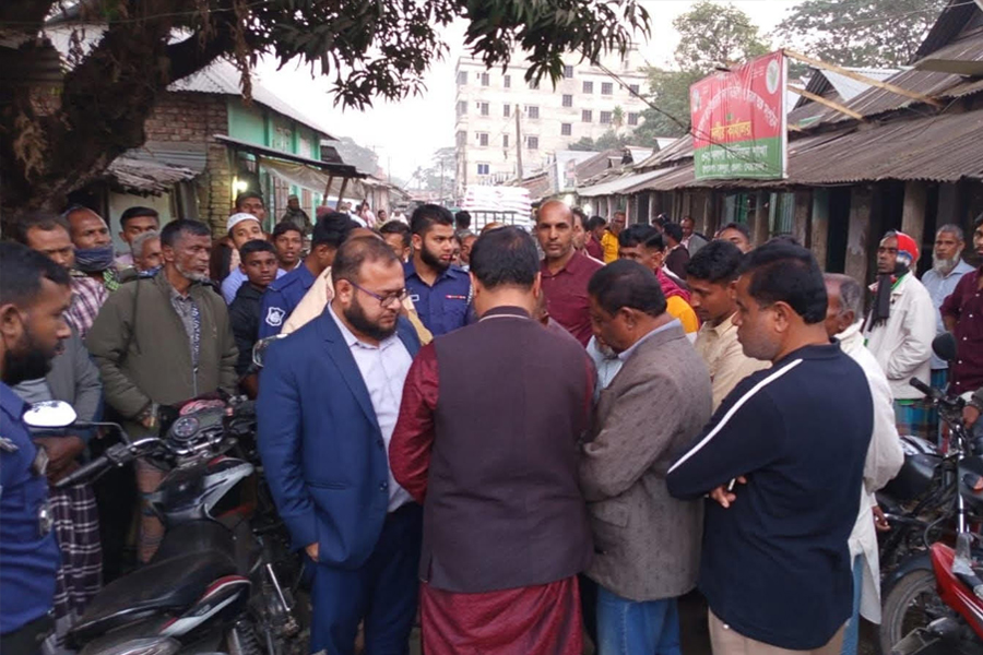 কেন্দুয়ায় নির্বাচনী আচরণবিধি প্রতিপালনে মোবাইল কোর্ট
