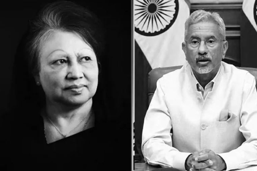খালেদা জিয়াকে শেষ শ্রদ্ধা জানাতে ঢাকায় আসছেন ভারতের পররাষ্ট্রমন্ত্রী
