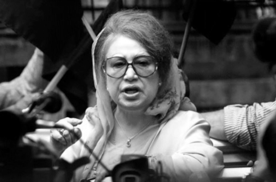 রাজনীতিতে খালেদা জিয়ার ৪১ বছর