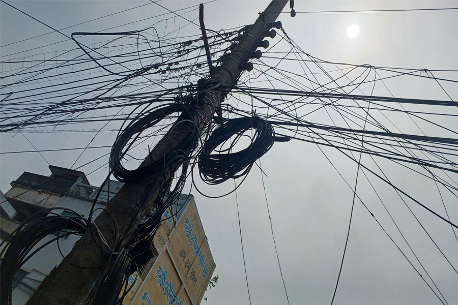 অভিনব চোর চক্রের উপদ্রবে, অন্ধকারে অর্ধশতাধিক পরিবার