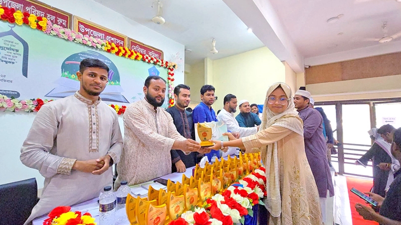 দেবিদ্বারে জিপিএ-৫ প্রাপ্ত শিক্ষার্থীদের সংবর্ধনা দিল ছাত্রশিবির