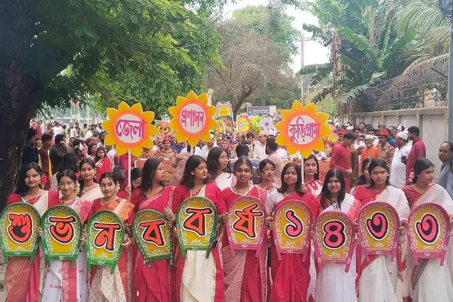 কুড়িগ্রামে বর্ণাঢ্য আয়োজনে নববর্ষ উদযাপন