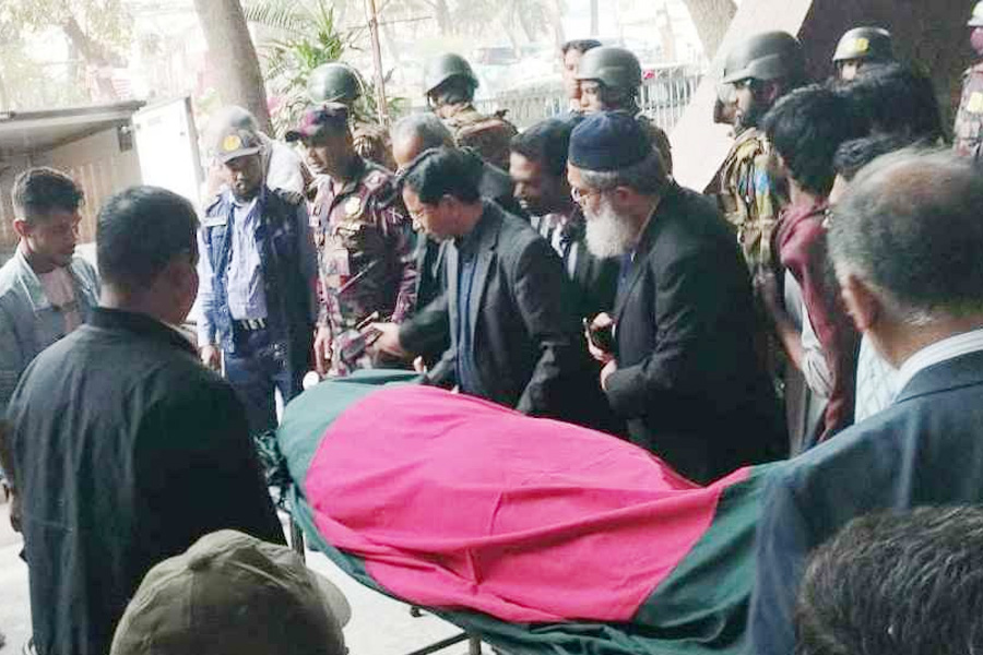 শেষ গোসলের পর হাদির মরদেহ জাতীয় হৃদরোগ ইনস্টিটিউটে