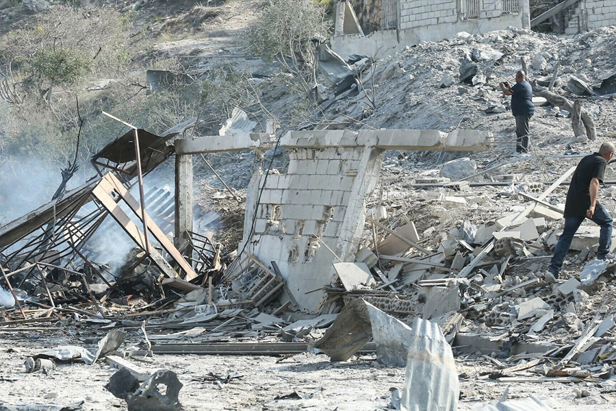 লেবাননের চার শহরে ইসরায়েলের বিমান হামলা