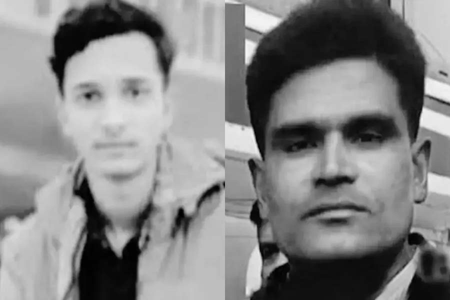 লেবাননে নিহত দুই প্রবাসীর মরদেহ দেশে পৌঁছেছে