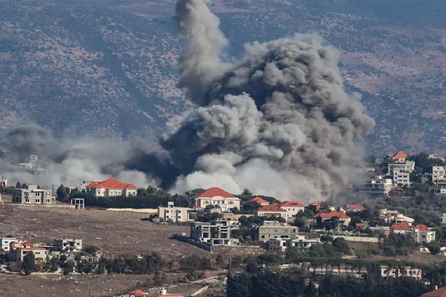 দক্ষিণ লেবাননে বিমান হামলা, নিহত ৪