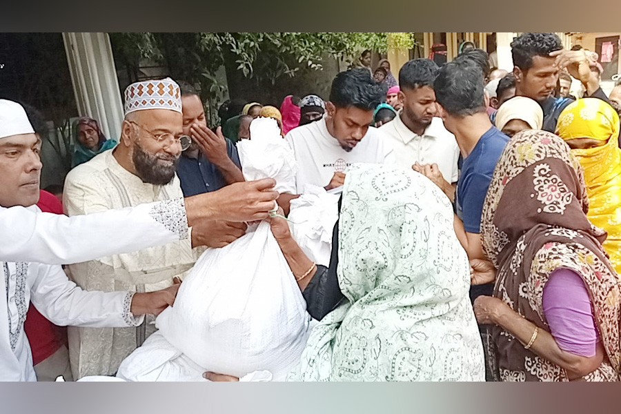 কেউ অভুক্ত ও অবহেলিত থাকবে না: এম এ মালিক