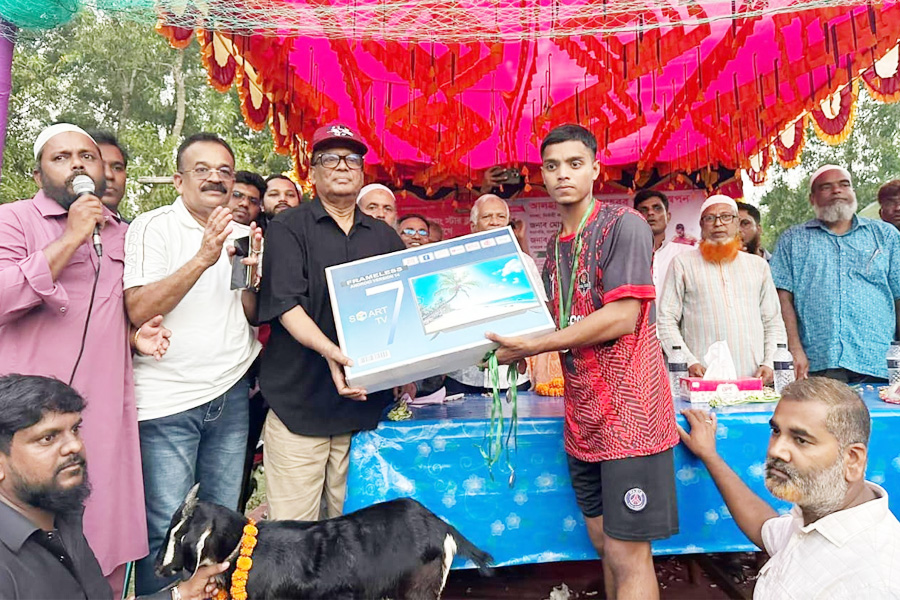 মধুপুরে যুবদলের আয়োজনে ফুটবল টুর্নামেন্টের ফাইনাল খেলা অনুষ্ঠিত