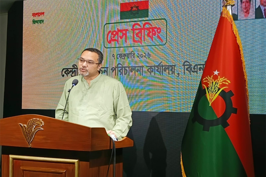 একটি দল ইলেকশন ইঞ্জিনিয়ারিংয়ের প্রস্তুতি নিচ্ছে