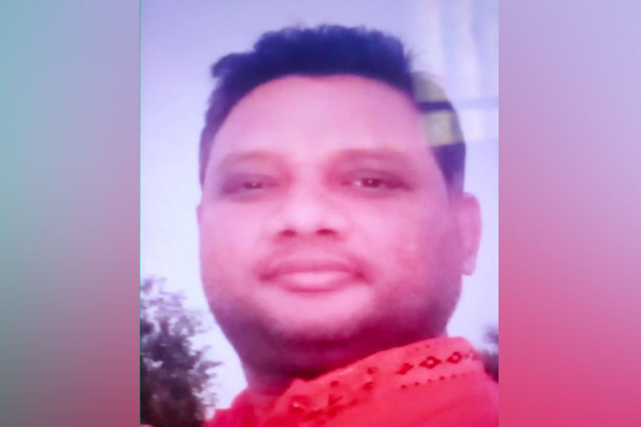 যুবকের ফাঁদে যুবতী সর্বস্বান্ত, আদালতে মামলা