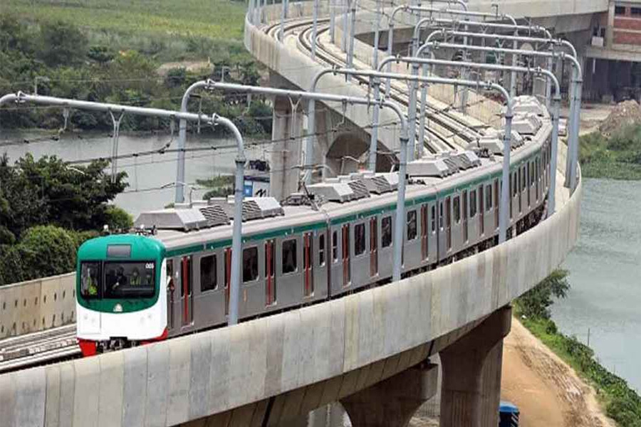 ঢাকার মেট্রোরেলে চালু হলো অনলাইন রিচার্জ সুবিধা