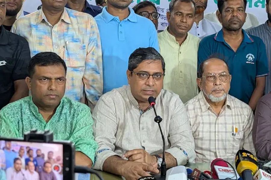 বগুড়া প্রেসক্লাবে কোটি টাকা অনুদানের ঘোষণা মীর শাহে আলমের