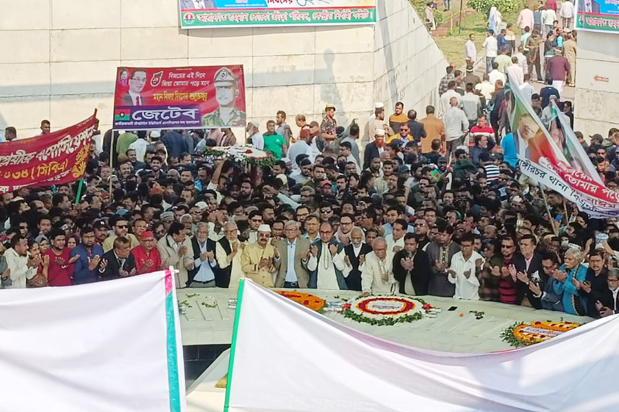 স্বাধীনতা বিরোধীরা আবার মাথাচাড়া দিয়ে ওঠার চেষ্টা করছে: ফখরুল