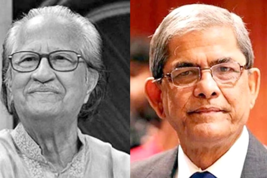 বরেণ্য চিত্রশিল্পী মুস্তাফা মনোয়ার -মির্জা ফখরুল ইসলাম আলমগীর। ছবি: ভিওডি বাংলা