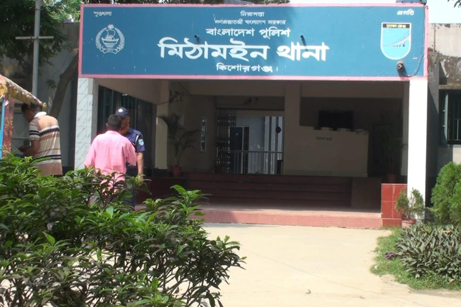 লোহার রড দিয়ে যুবককে পিটিয়ে হত্যার অভিযোগ