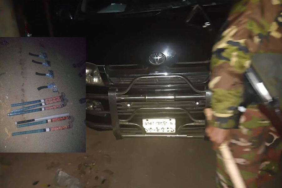 স্বতন্ত্র প্রার্থীর প্রচারণা বহরে অভিযান, দেশীয় অস্ত্র উদ্ধার