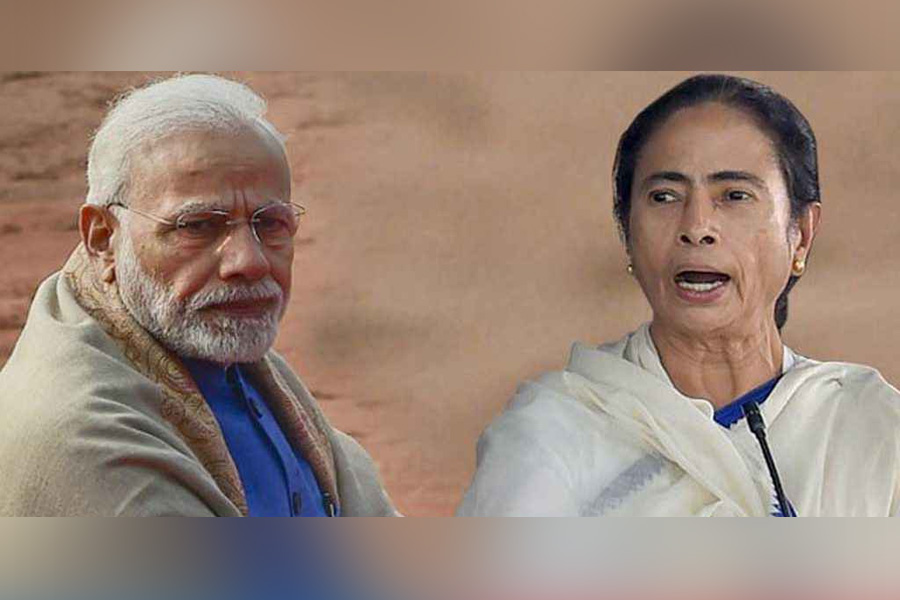 পশ্চিমবঙ্গ নির্বাচন, মোদি-মমতার হাড্ডাহাড্ডি লড়াই