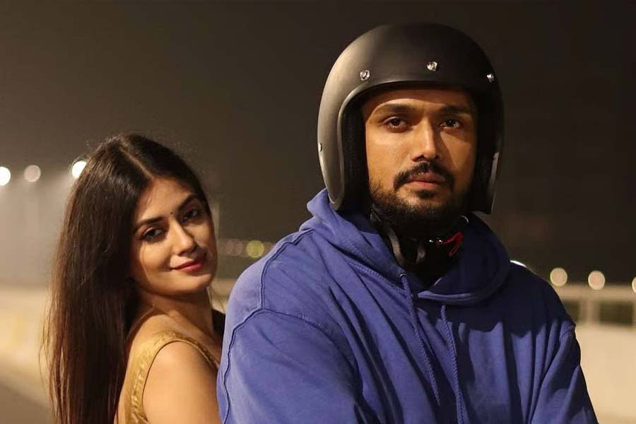 দীর্ঘ প্রতীক্ষার পর যুক্তরাষ্ট্র-কানাডায় মুক্তি পাচ্ছে ‘নীলচক্র’