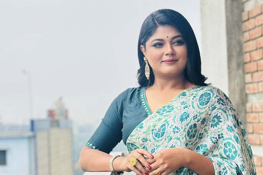 ‘দেশের চিকিৎসার প্রতি চিরতরে বিশ্বাস উঠে গেল’ : মৌসুমী হামিদ