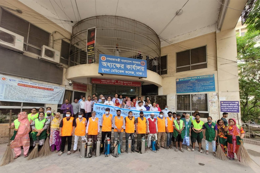 মুগদা মেডিকেলে ডিএসসিসির ডেঙ্গু প্রতিরোধে বিশেষ অভিযান