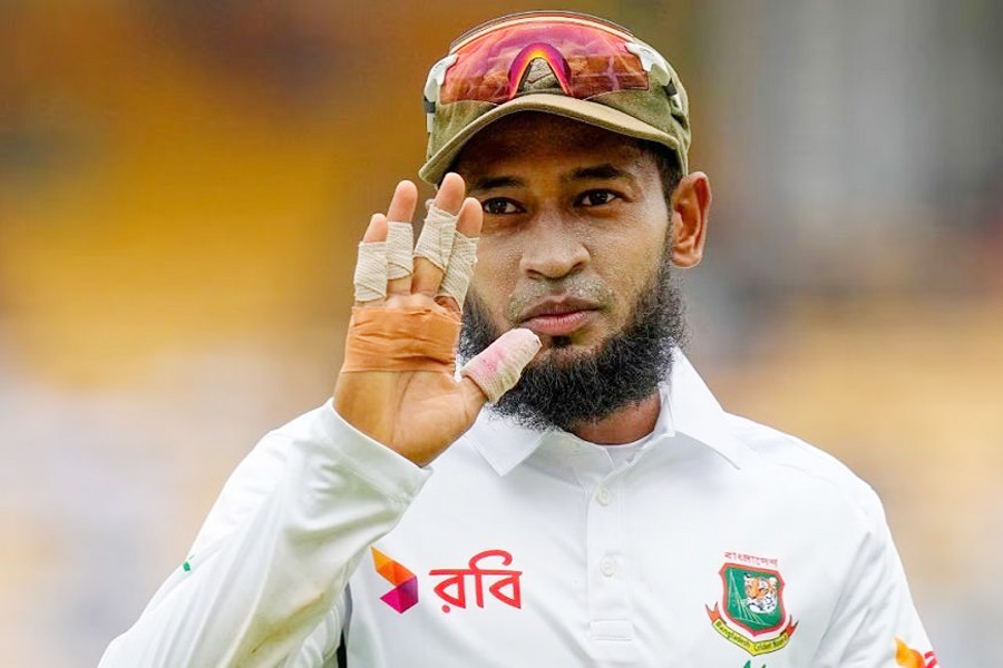 ‘স্পেশাল’ সম্মাননা পাচ্ছেন মুশফিকুর রহিম