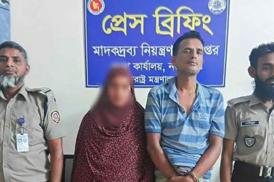 লোহাগড়ায় ইয়াবাসহ স্বামী-স্ত্রী গ্রেপ্তার