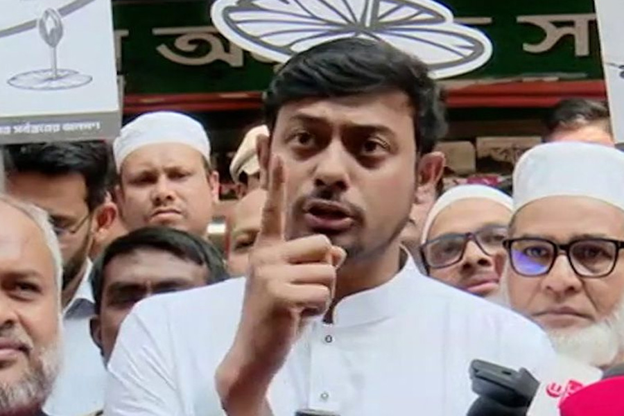 ঢাকা-৮ আসনকে মাদকমুক্ত করার ঘোষণা নাসীরুদ্দীন পাটওয়ারীর