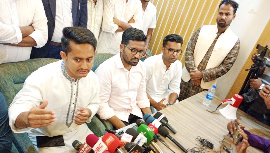 পদ-পদবি কিংবা প্রতিষ্ঠানের নাম দেখে বিবেচনা করা চলবে না : সারজিস